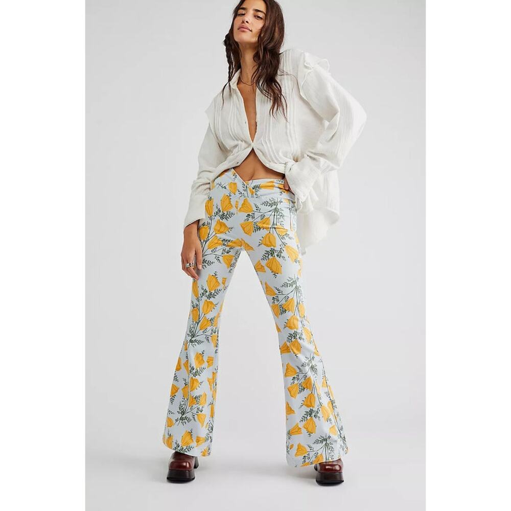 We The Free Venice Beach High Rise Flare Jeans NWT